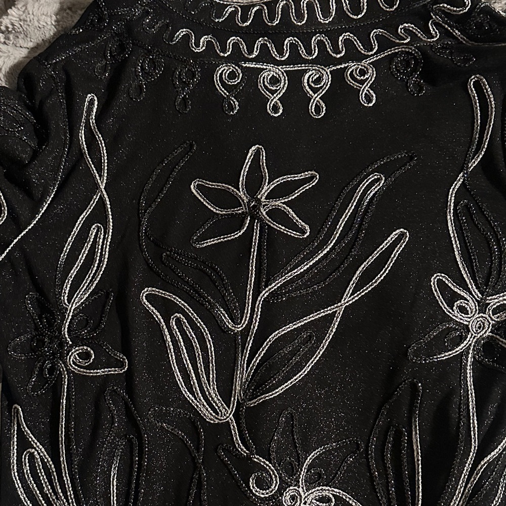 NWT Investments blouse - Picture 6 of 6